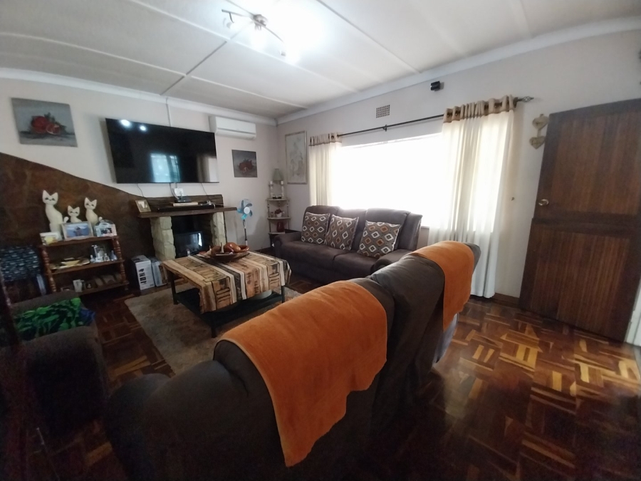 3 Bedroom Property for Sale in Potchefstroom South North West